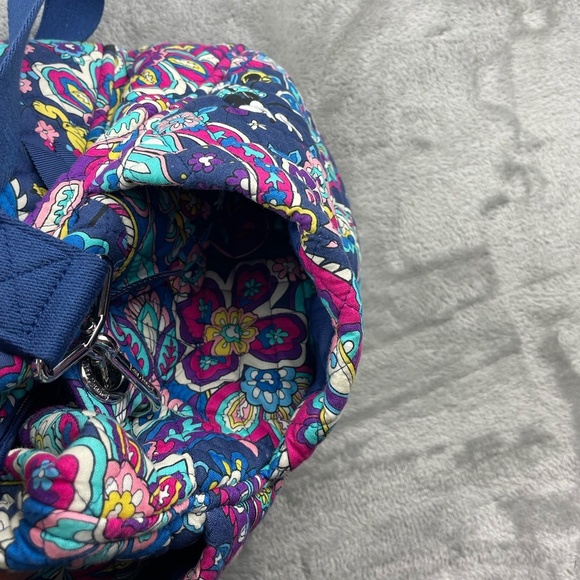 Vera Bradley Disney Weekender Bag Sensational 6 Retired Design Paisley - Picture 11 of 11